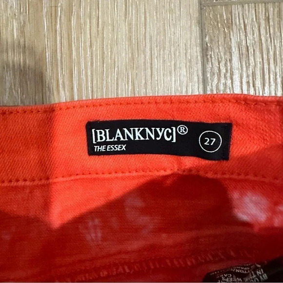 Blank NYC The Essex Classic Cut-Off Short Orange Tie-Dye Denim Size 27 NWT - Picture 5 of 8